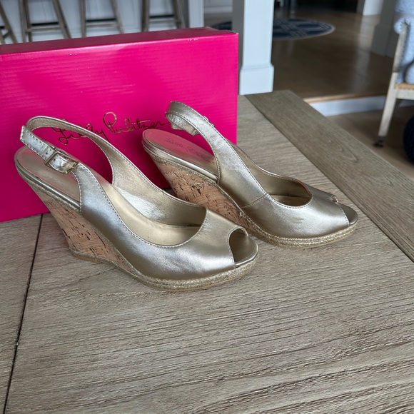 Lilly Pulitzer Gold Slingback Krisie Wedge Sandals size 9.5 - Picture 2 of 6